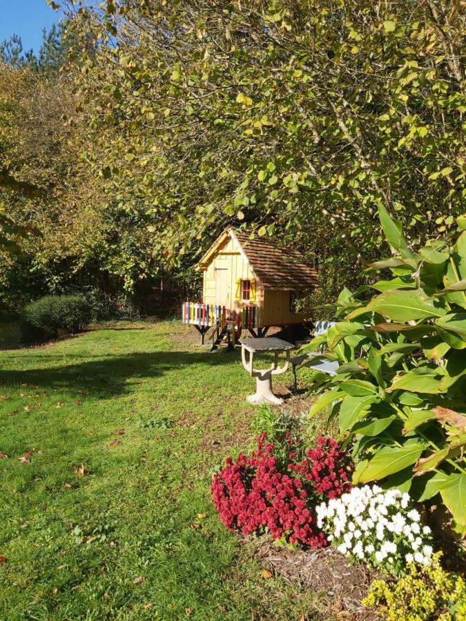 La Chaine Saint-Jean-du-Bois Buitenkant foto