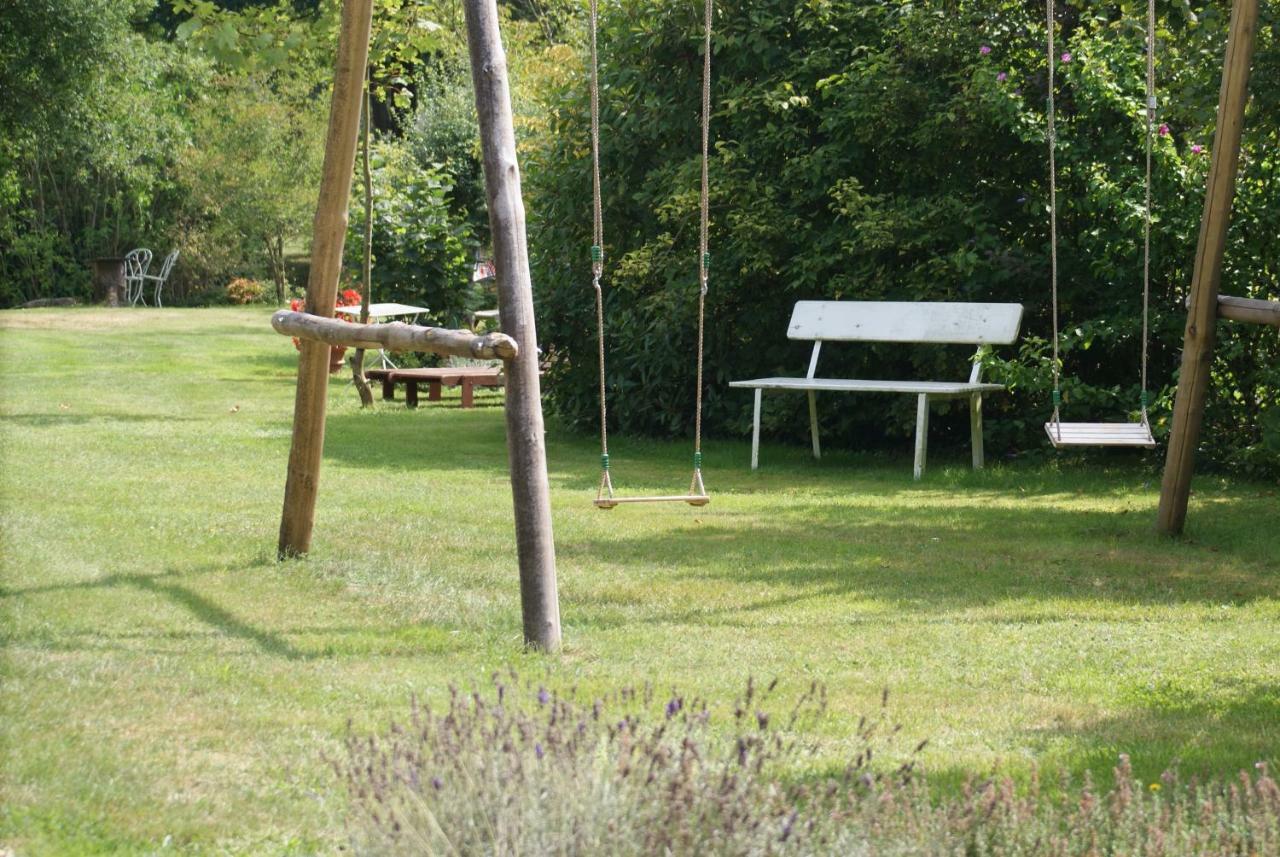 La Chaine Saint-Jean-du-Bois Buitenkant foto